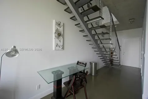 690 SW 1 Court Miami FL 33130