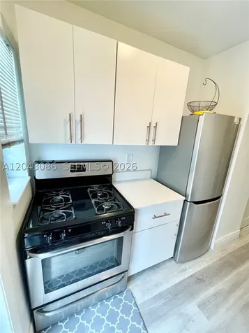 901 Meridian Avenue Miami Beach FL 33139