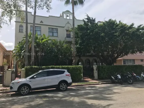 934 Michigan Avenue Miami Beach FL 33139