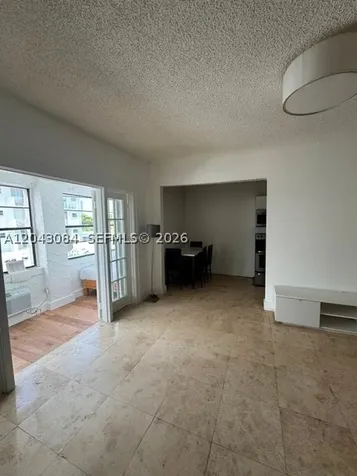934 Michigan Avenue Miami Beach FL 33139