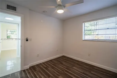 3265 Virginia Street Miami FL 33133