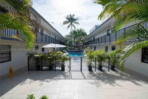 3265 Virginia Street Miami FL 33133