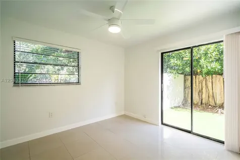 3265 Virginia Street Miami FL 33133