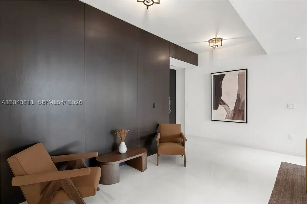 300 Biscayne Boulevard Way Miami FL 33131