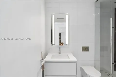 300 Biscayne Boulevard Way Miami FL 33131
