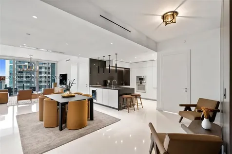 300 Biscayne Boulevard Way Miami FL 33131
