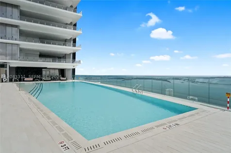 300 Biscayne Boulevard Way Miami FL 33131
