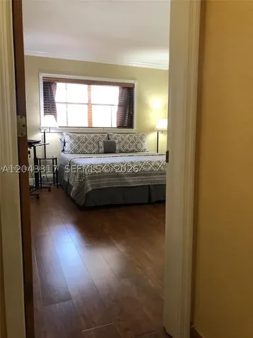 6705 N Kendall Drive Pinecrest FL 33156