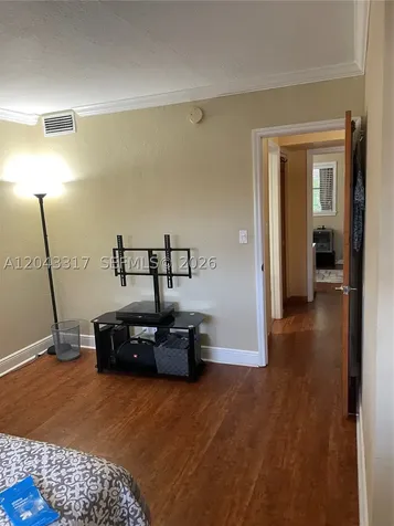 6705 N Kendall Drive Pinecrest FL 33156