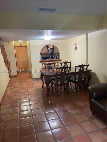 6705 N Kendall Drive Pinecrest FL 33156
