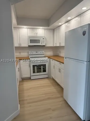 1001 SW 128th Terrace Pembroke Pines FL 33027