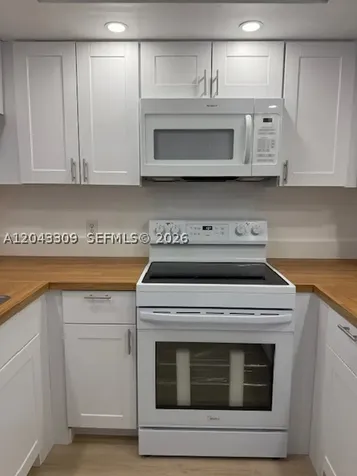 1001 SW 128th Terrace Pembroke Pines FL 33027