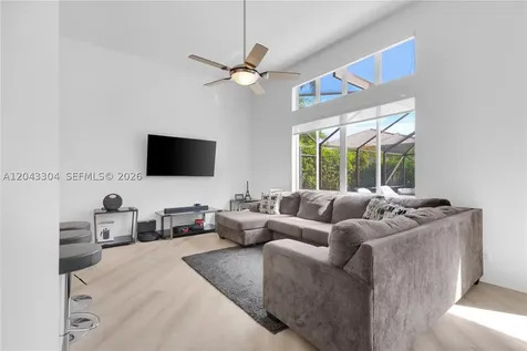 1102 Camellia Circle Weston FL 33326