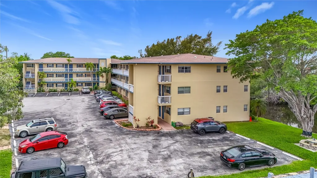 1400 NE 57th Court Fort Lauderdale FL 33334