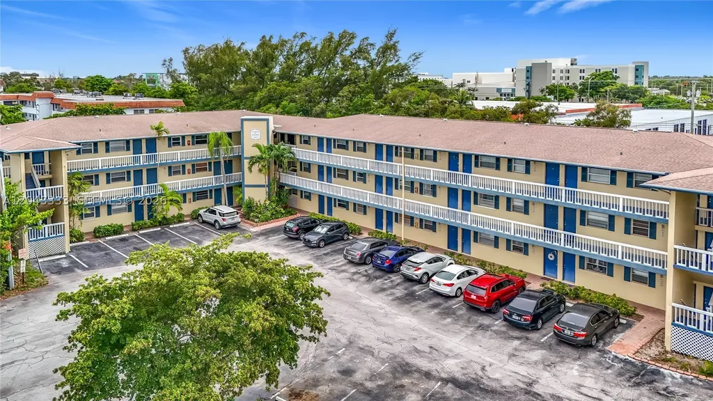 1400 NE 57th Court Fort Lauderdale FL 33334