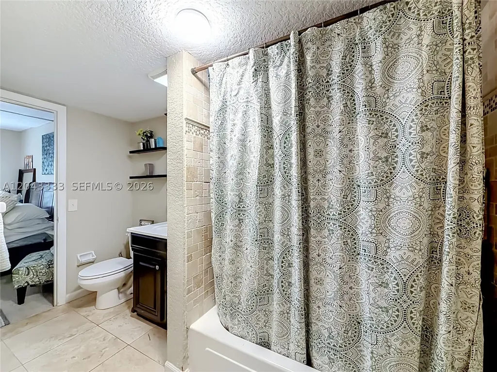 1400 NE 57th Court Fort Lauderdale FL 33334