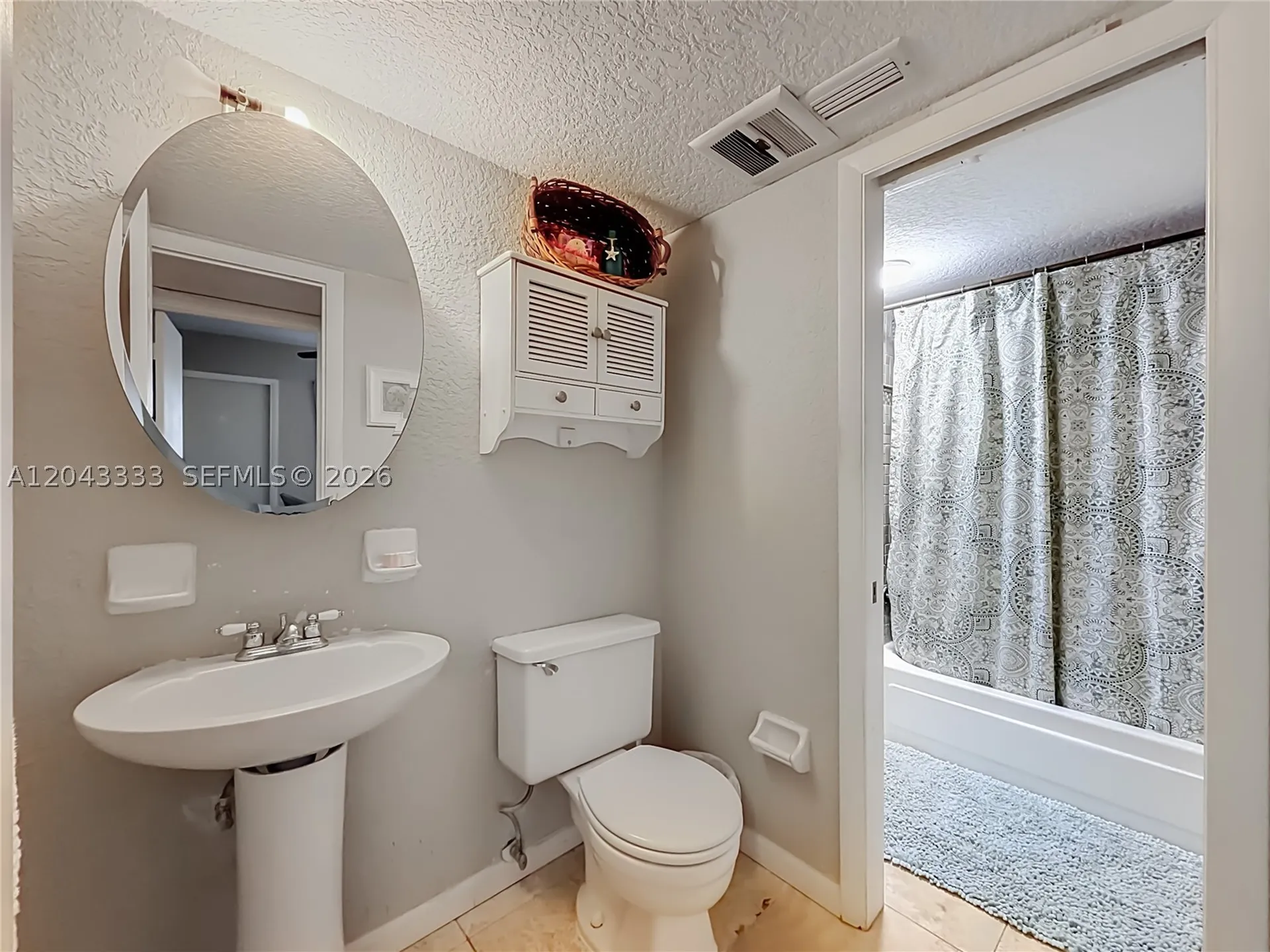 1400 NE 57th Court Fort Lauderdale FL 33334