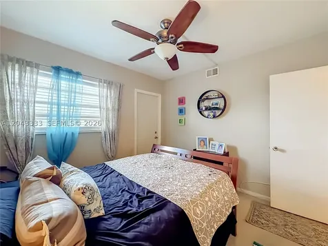 1400 NE 57th Court Fort Lauderdale FL 33334