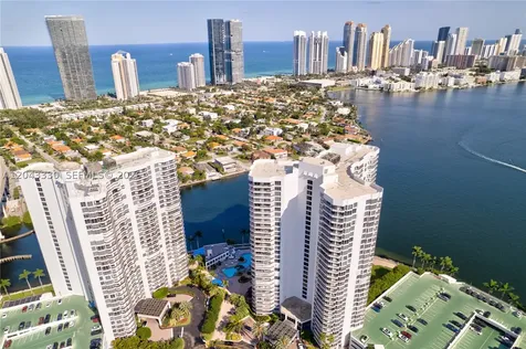 19101 Mystic Pointe Drive Aventura FL 33180