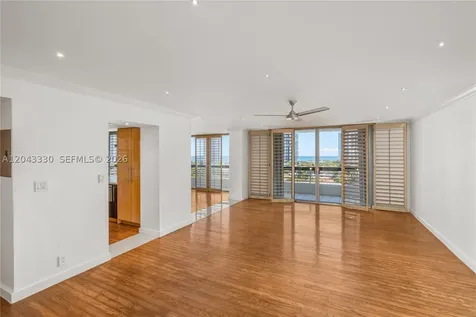 19101 Mystic Pointe Drive Aventura FL 33180