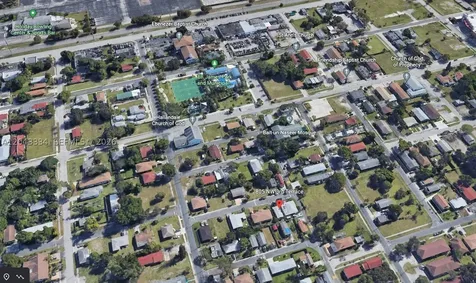 805 NW 3rd Terrace Hallandale Beach FL 33009