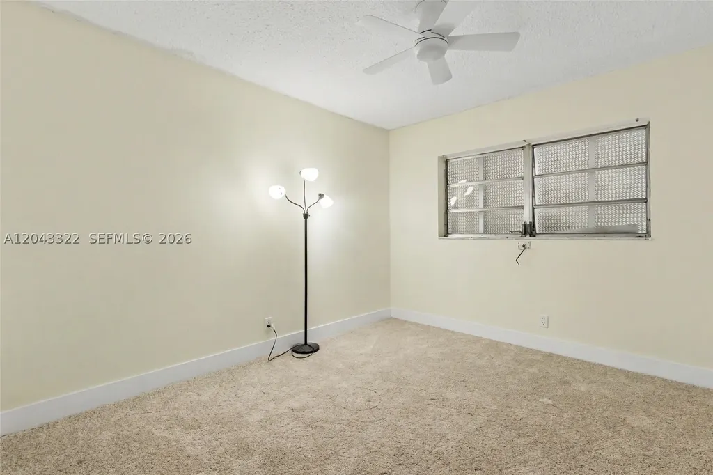 5300 Washington Street Hollywood FL 33021