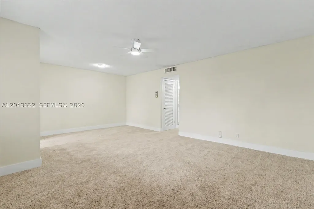 5300 Washington Street Hollywood FL 33021