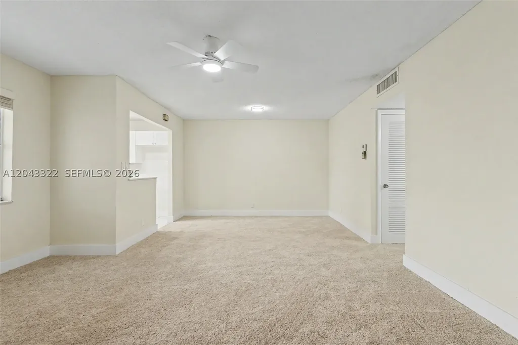 5300 Washington Street Hollywood FL 33021