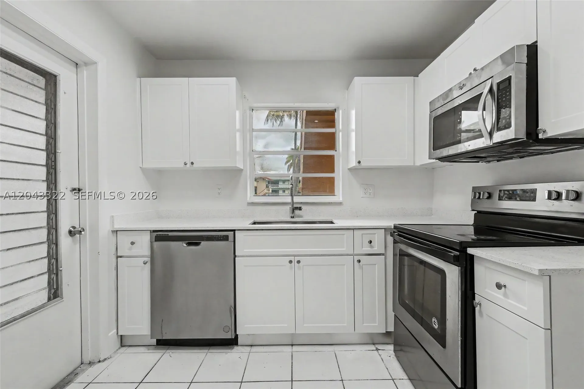5300 Washington Street Hollywood FL 33021