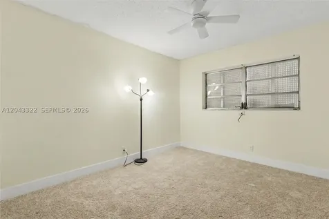 5300 Washington Street Hollywood FL 33021