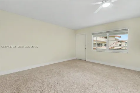 5300 Washington Street Hollywood FL 33021