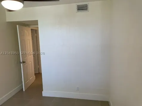 215 Lake Pointe Drive Oakland Park FL 33309