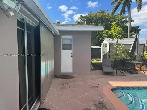 9451 NW 20th Place Sunrise FL 33322
