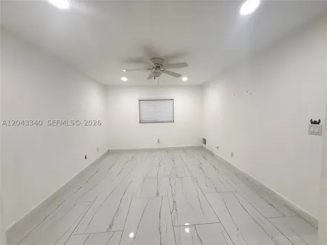 313 NW 16 Place Cape Coral FL 33993