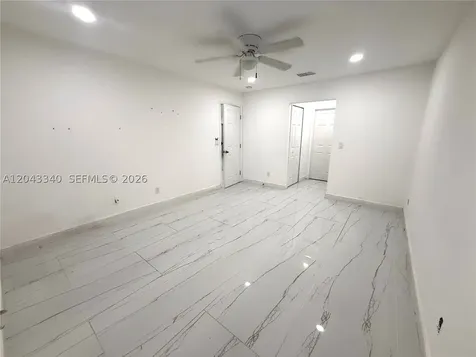313 NW 16 Place Cape Coral FL 33993