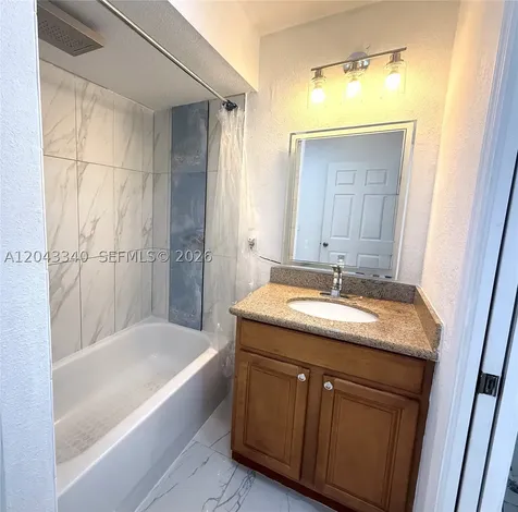 313 NW 16 Place Cape Coral FL 33993