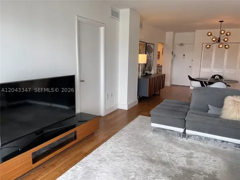 500 Bayview Drive Sunny Isles Beach FL 33160
