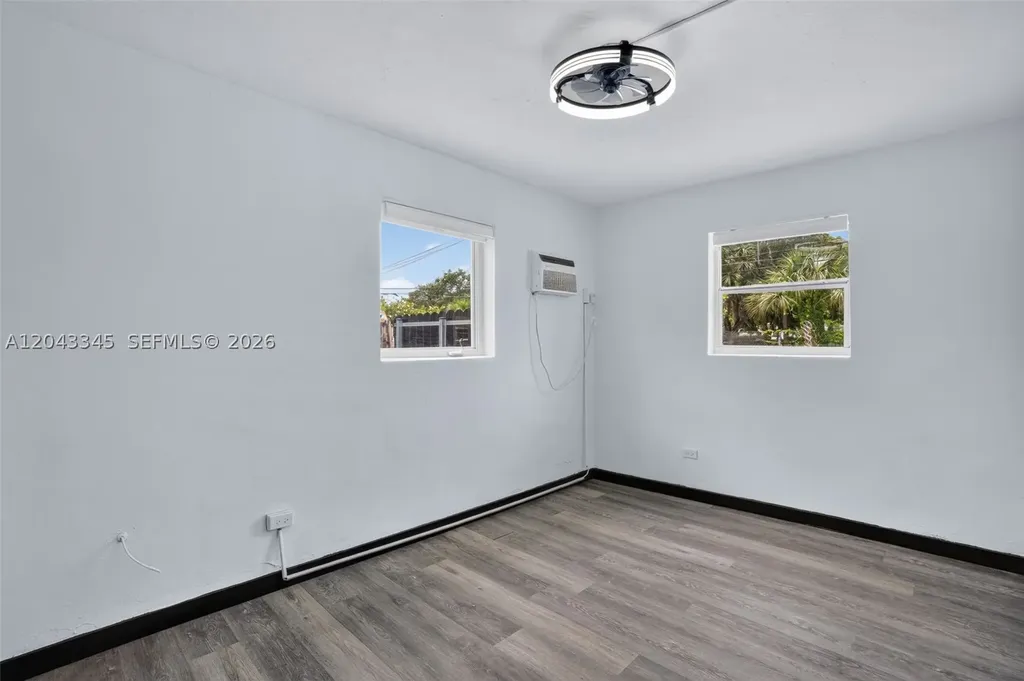 636 NW 14th Terrace Fort Lauderdale FL 33311