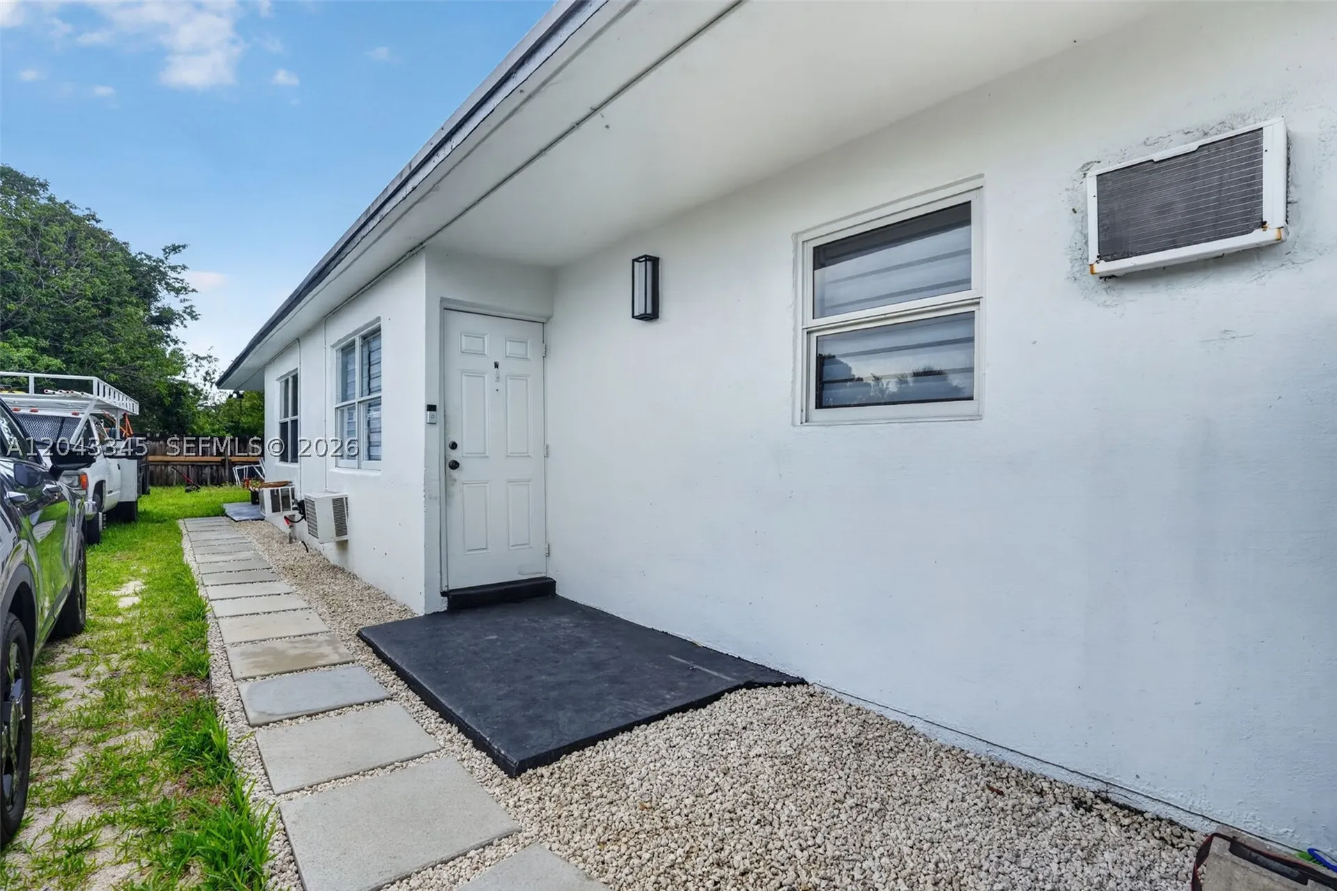 636 NW 14th Terrace Fort Lauderdale FL 33311
