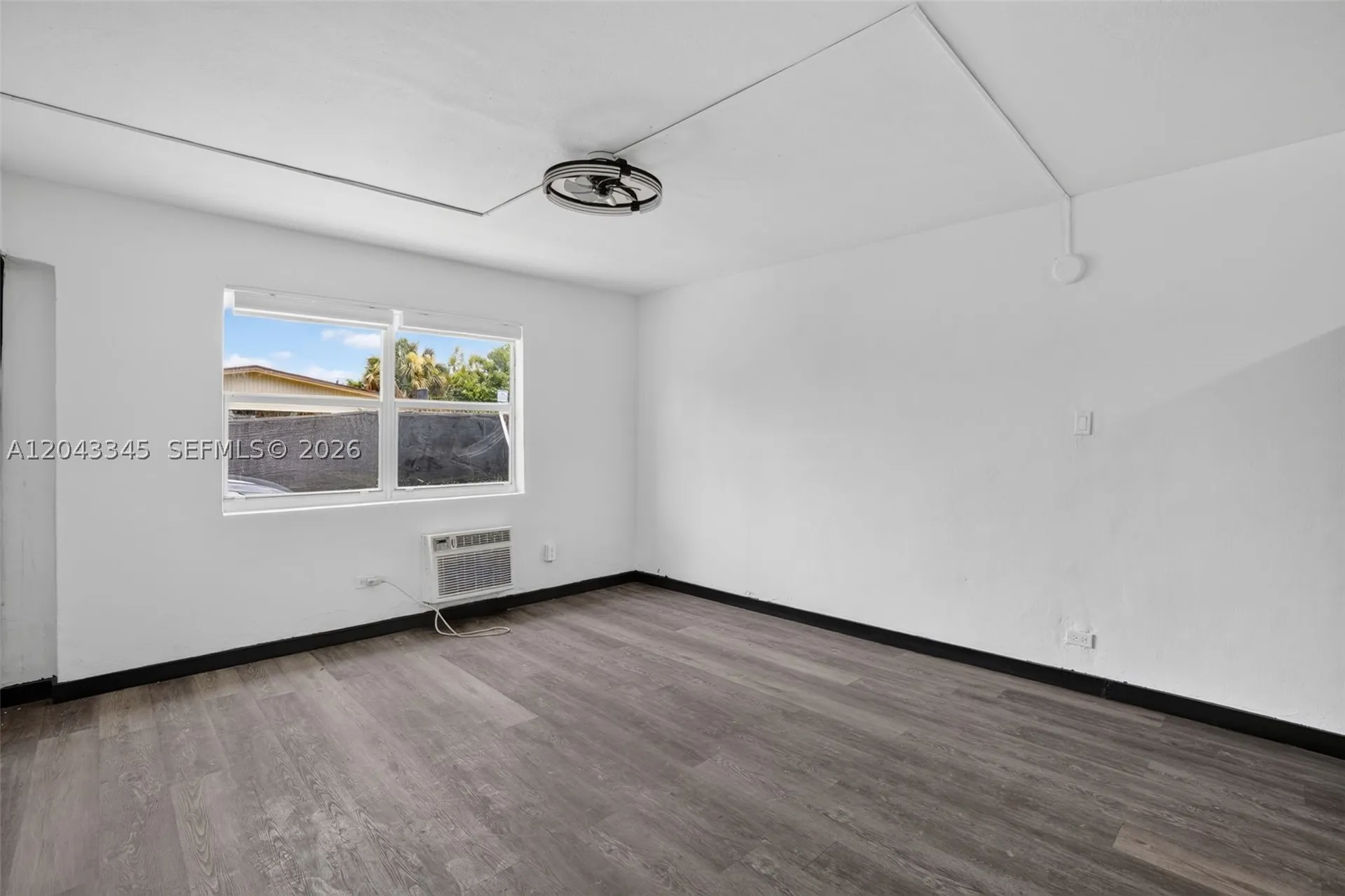 636 NW 14th Terrace Fort Lauderdale FL 33311