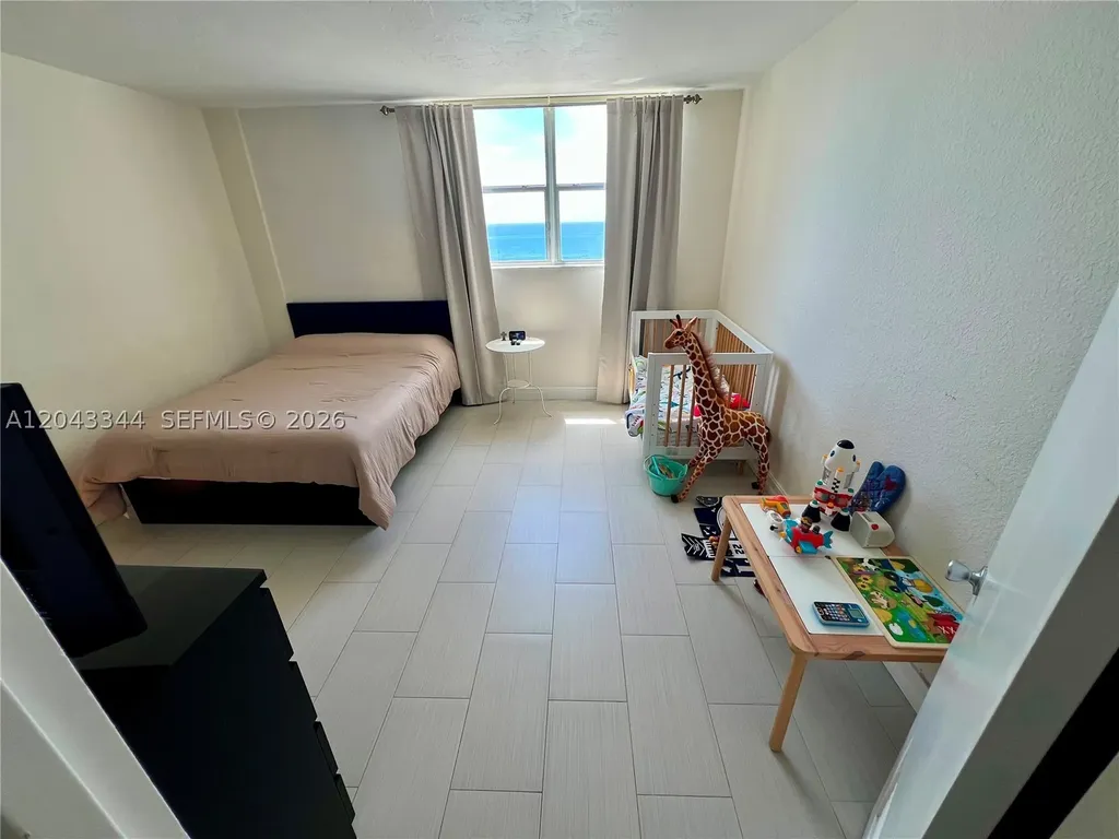 3801 S Ocean Drive Hollywood FL 33019