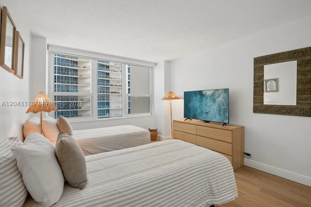 3505 S Ocean Drive Hollywood FL 33019
