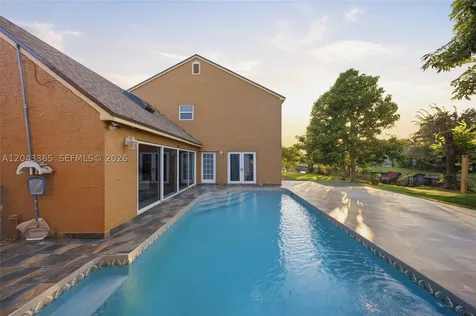 7919 NW 50th Street Lauderhill FL 33351