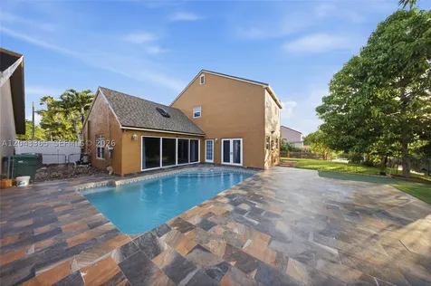 7919 NW 50th Street Lauderhill FL 33351