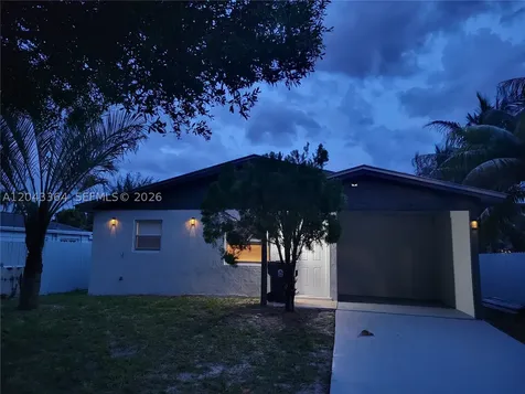 96 Caroline Drive West Palm Beach FL 33415