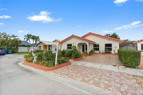 910 SW 140th Avenue Miami FL 33184