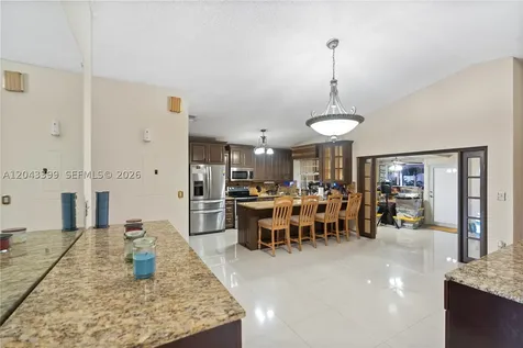 910 SW 140th Avenue Miami FL 33184