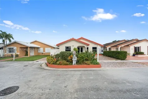 910 SW 140th Avenue Miami FL 33184