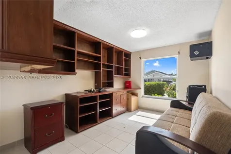 910 SW 140th Avenue Miami FL 33184