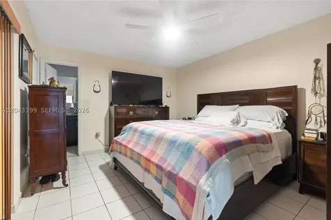 910 SW 140th Avenue Miami FL 33184